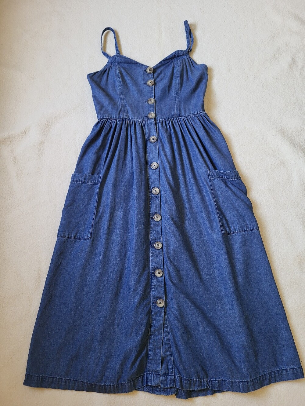 Unban Outfitters Blue Dress Women's Size SP Blue 100% Lyocell Pockets Buttons